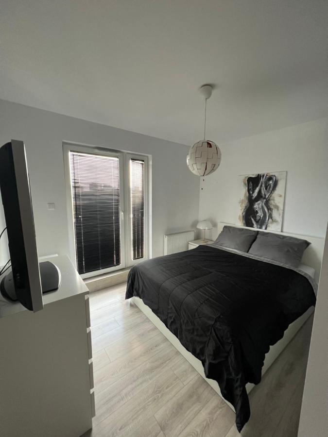 Apartament Ksiecia Janusza Varşovia Exterior foto